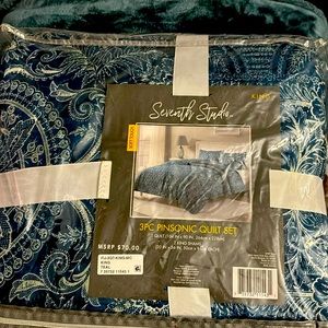 King Quilt w/ 2 shams